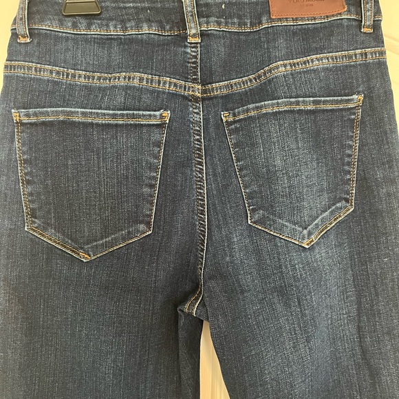Vero Moda Sally flare jeans BNWT - Picture 2 of 5